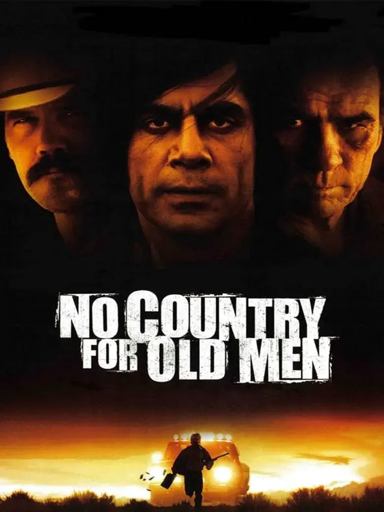 Drei Männer blicken ernst in die Kamera über dem Titel No Country for Old Men, während eine Figur unten vor einem Auto flieht.