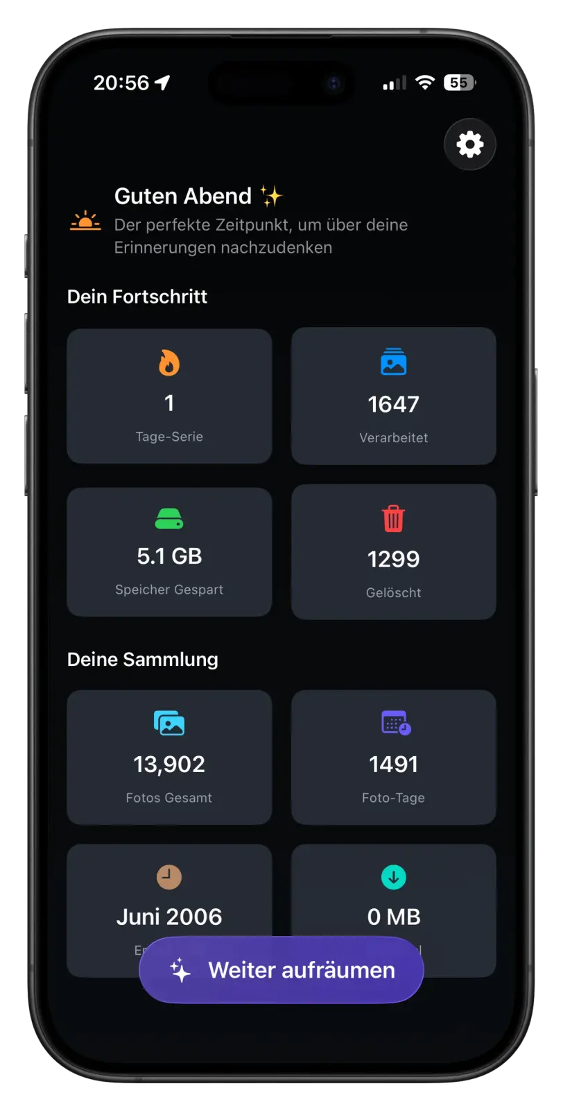 Eine Smartphone-App zeigt Statistiken über den Speicher- und Foto-Management-Fortschritt an, einschließlich verarbeiteter, gesparter und gelöschter Daten.